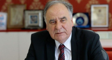 NEOPOZIVA OSTAVKA Bogičević povukao kandidaturu za gradonačelnika Sarajeva