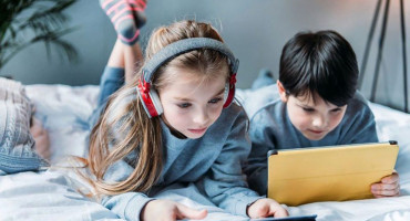 ČAROBNE RUKE Radionice za djecu kako bi ih odvojili od moderne tehnologije