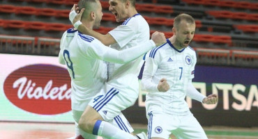 RASPRODAJA Službeni dres BiH u Hrvatskoj se prodaje za samo 13 maraka