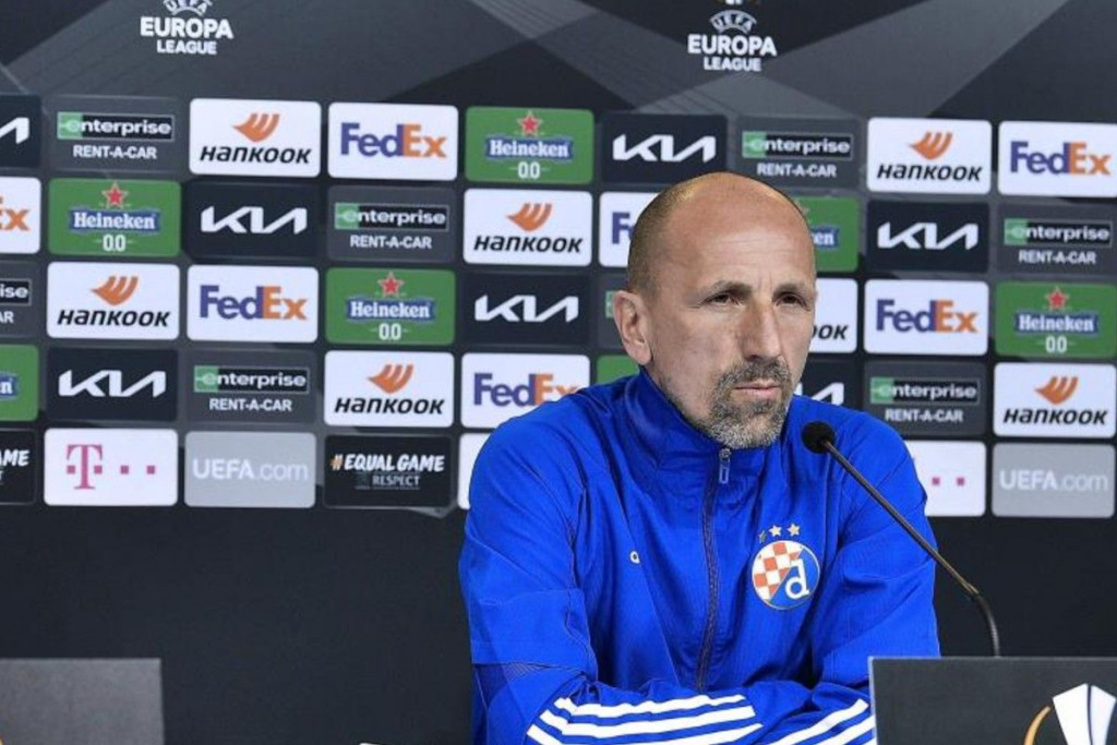 DINAMO "Damir Krznar nije teško bolestan"