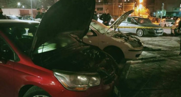 Zapaljeni automobili