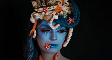 Mira Prosan face painting