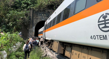 U željezničkoj nesreći na Tajvanu poginulo najmanje 36 ljudi