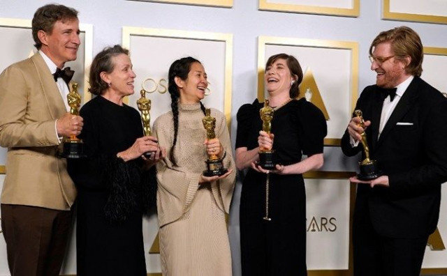 OSCAR Najbolji film "Zemlja nomada", Frances McDormand i Anthony Hopkins najbolji glumci