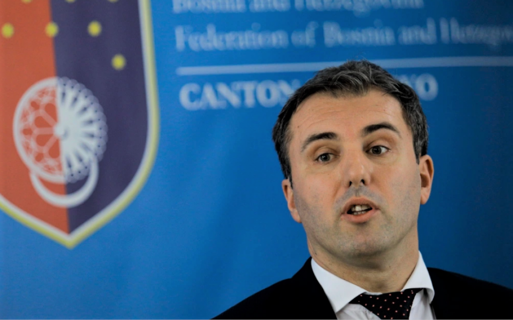 Ministrica Turković, kršeći zakon, unaprijedila i uhljebila desetke ljudi bliskih SDA