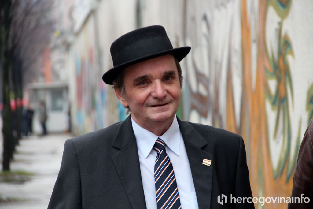 MILANOVIĆ POTPISAO Glavašu vraćena ratna odlikovanja