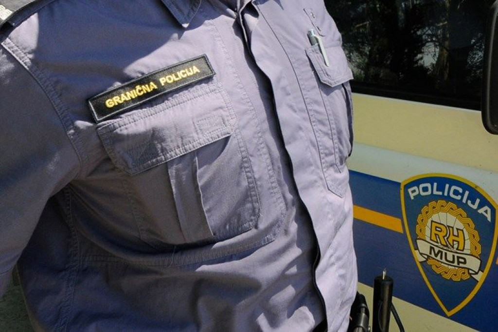 TJERALICE IZ BIH I CRNE GORE Graničar kod Imotskog u službenom vozilu ilegalno u BiH prebacivao osuđenika