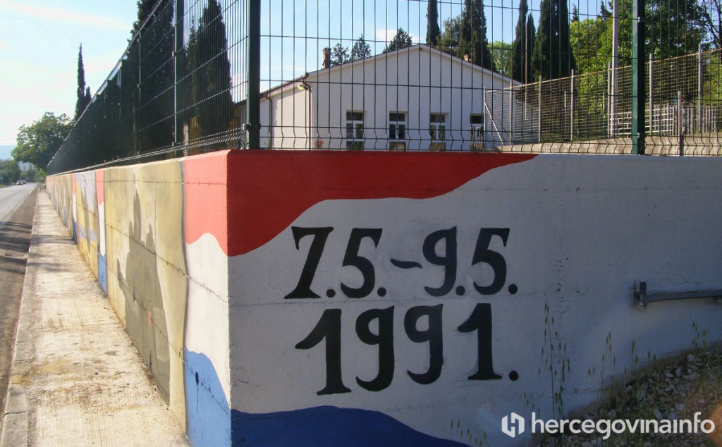 DOMOLJUBLJE IZ PORIVA, NE IZ ZANATA 30. godina otkako je goloruki narod stao pred tenkove