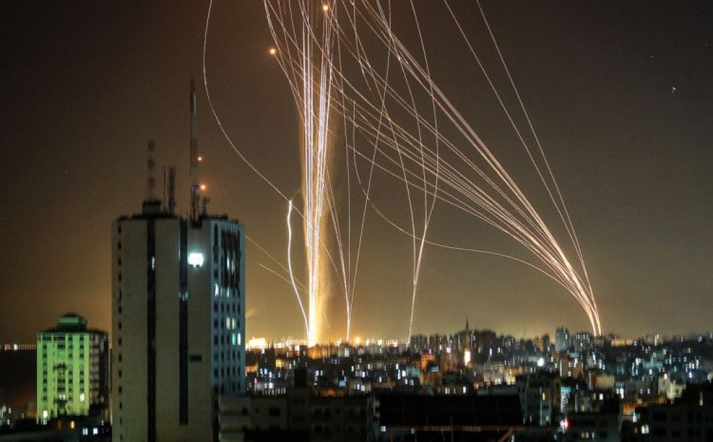 Hamas granatirao Tel Aviv, Izraelci gađaju Gazu