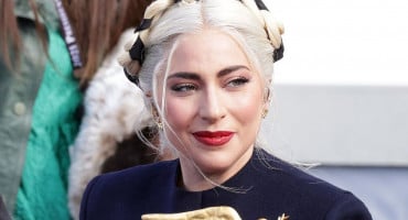 Lady Gaga golub mira
