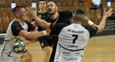 RK Sloboda - RK Izviđač