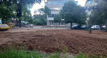 RUPA ZATRPANA Sa 150 kamiona zemlje 'poništen' pokušaj ilegalne gradnje