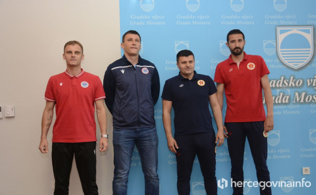 Gradski derbi konferencija