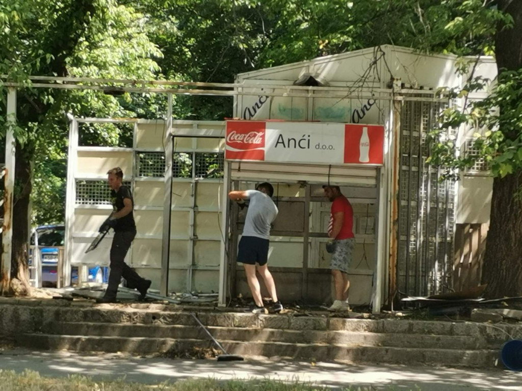 MOSTAR Nastavlja se uklanjanje bespravnih objekata, do sada ih srušeno 283