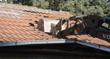 NASTAVLJA SE RUŠENJE Uklanja još jedan ilegalno izgrađeni objekt u Mostaru