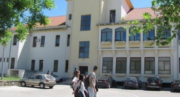 MI HRVATI Navijamo za Hrvatsku, a na more i ekskurziju u Crnu Goru, Albaniju i Makedoniju