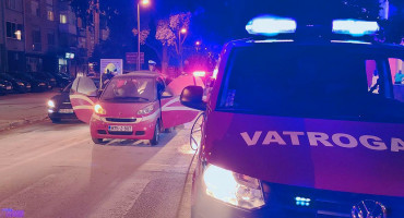 MOSTAR Zapalio se automobil u vožnji, vatrogasci spriječili havariju