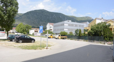 VRZINO MOSTARSKO KOLO I stanari Vukovarske podnijeli kaznenu prijavu, ista meta - Grad