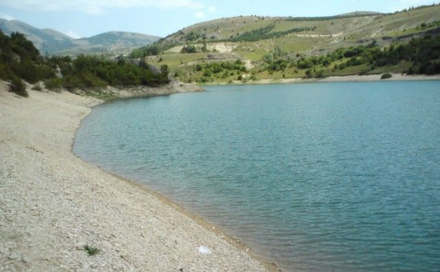 Iz jezera kod Livna izvučeno tijelo utopljenika