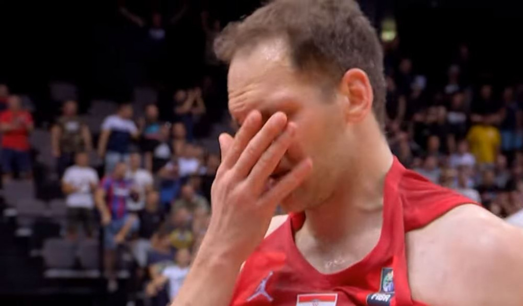 BOGDANOVIĆ PLAKAO NAKON UTAKMICE "Uvijek ću se odazvati, jedini cilj u košarci mi je osvojiti medalju s reprezentacijom"