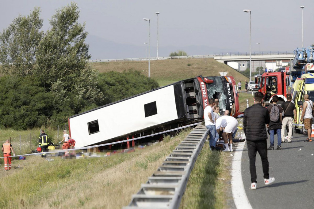 SLAVONSKI BROD Čak 67 putnika je bilo u autobusu smrti, među njima i djeca
