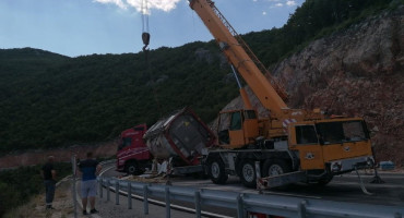 prevrrtanje, prevrtanje cisterne