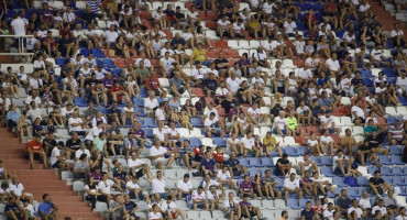 A NEKAD SE 'PADALO' S PIROTEHNIKOM Na utakmicu Hajduka i Zrinjskog 26 navijača pokušalo ući s krivotvorenim PCR testovima