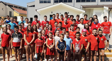 Plivači Veleža Orka Arena kup