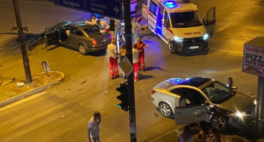 Dvije osobe ozlijeđene u prometnoj nesreći u Mostaru