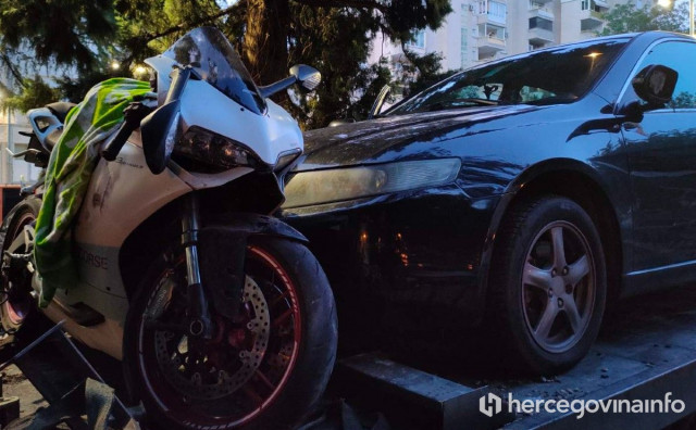 Prometna nesreća motocikl automobil