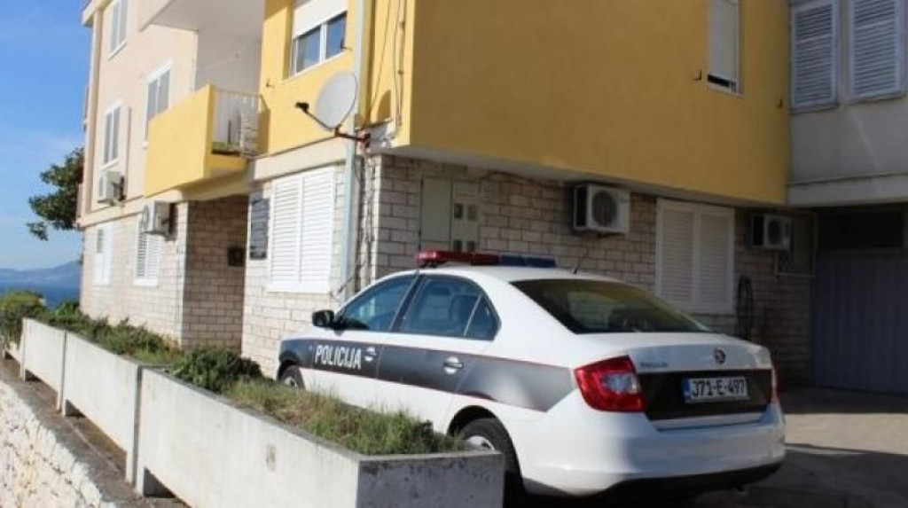 Neumski policajac ganuo jednu mamu do suza