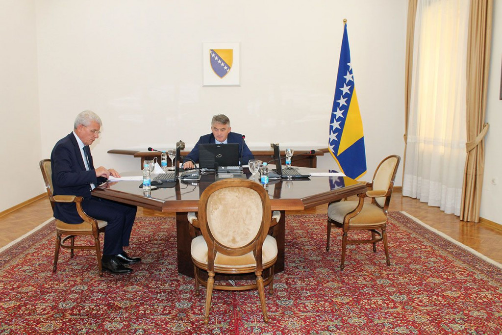 Predsjedništvo BiH zadužilo Ministarstvo sigurnosti BiH za angažiranje helikoptera