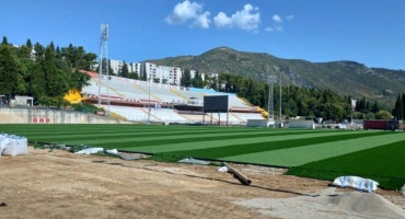 Pomoćni teren stadiona pod Bijelim Brijegom dobio novi travnjak, poznato kada bi trebala izmjena i na glavnom