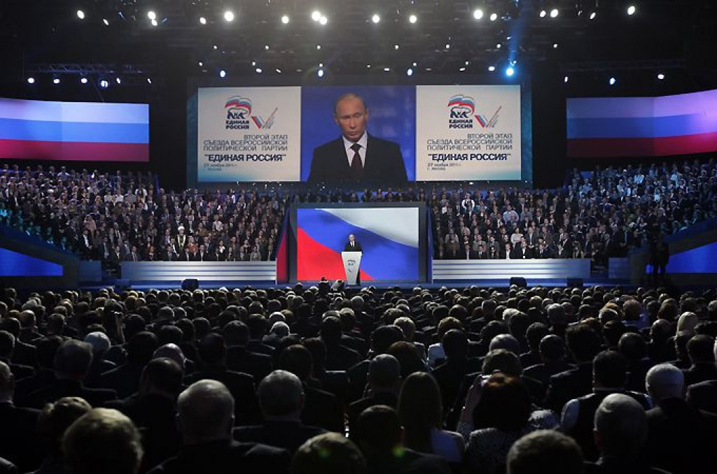 I NAKON PUTINA PUTIN Jedinstvena Rusija će i dalje upravljati društvom nakon parlamentarnih izbora