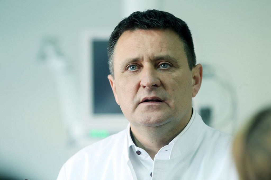 SKANDAL U RS Dr. Đajić istovremeno i ravnatelj bolnice i vodi Dodikov SNSD u Banja Luci