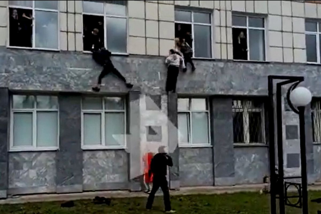 Ušao na sveučilište u Rusiji, ubio više ljudi, studenti bježali kroz prozore