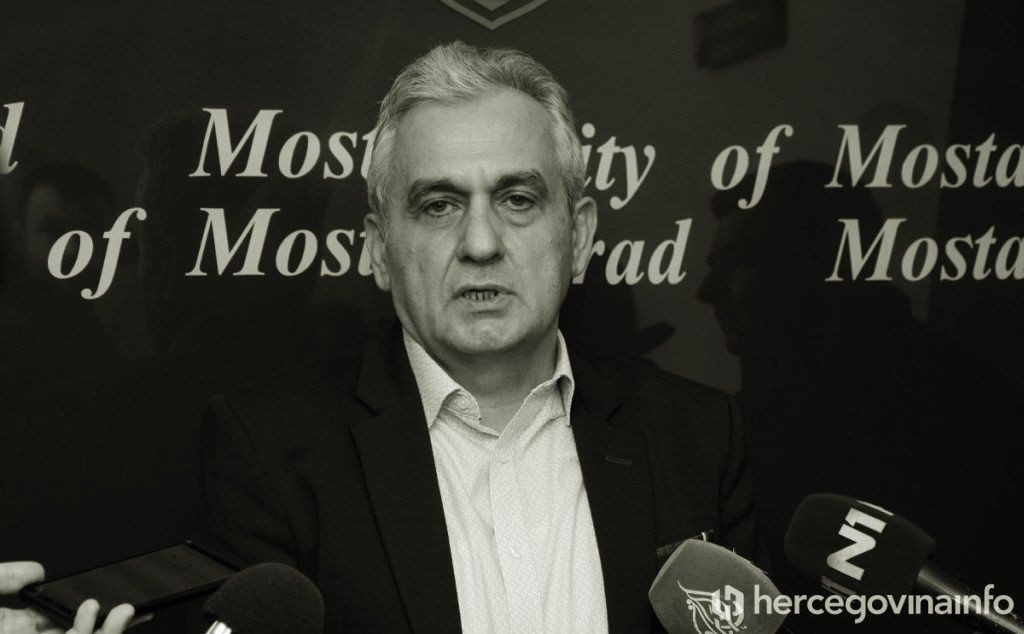 Pokop Ljube Bešlića u nedjelju na Maslinama