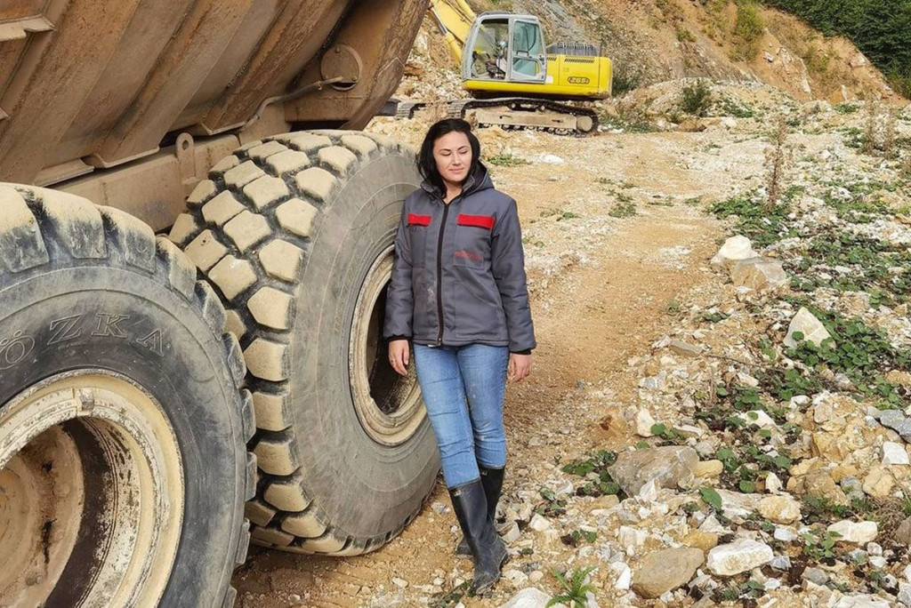UPOZNAJTE MARIJU Djevojka koja vozi dumper i želi imati vlastiti rudnik