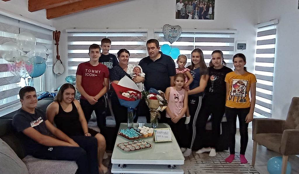 TO JE PRAVO BOGATSTVO Deseto dijete u obitelji Tomić
