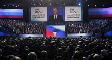 I NAKON PUTINA PUTIN Jedinstvena Rusija će i dalje upravljati društvom nakon parlamentarnih izbora