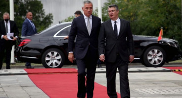 'MLATARALO', 'LUPETALO', KOMPLEKSI Aleksandar Vulin izvrijeđao Milanovića i Đukanovića