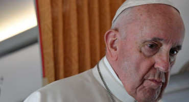 PAPA FRANJO Pobačaj je ubojstvo, Crkva neće priznati istospolne brakove