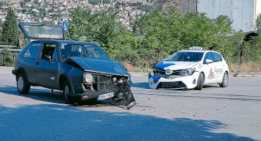 Sudar novi most Toyota i Golf