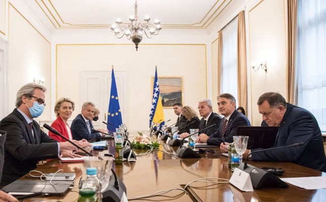 SASTANAK SA VON DER LEYEN Dodik pričao o 'drugim glasovima' i otcjepljenju, a Džaferović i Komšić zadovoljni
