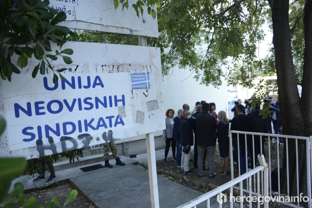 DA ILI NE? Proračunski korisnici HNŽ-a ispunjavaju anketu o štrajku upozorenja 28. listopada