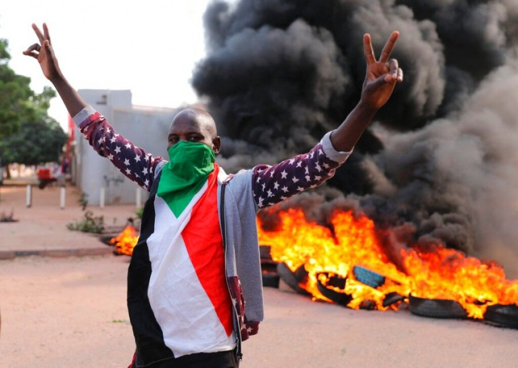 DRŽAVNI UDAR U SUDANU Nepoznate snage uhitile ministre i državne čelnike