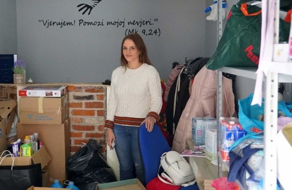 MLADA MOSTARKA VELIKOG SRCA Hercegovci su poznati po pomaganju drugima