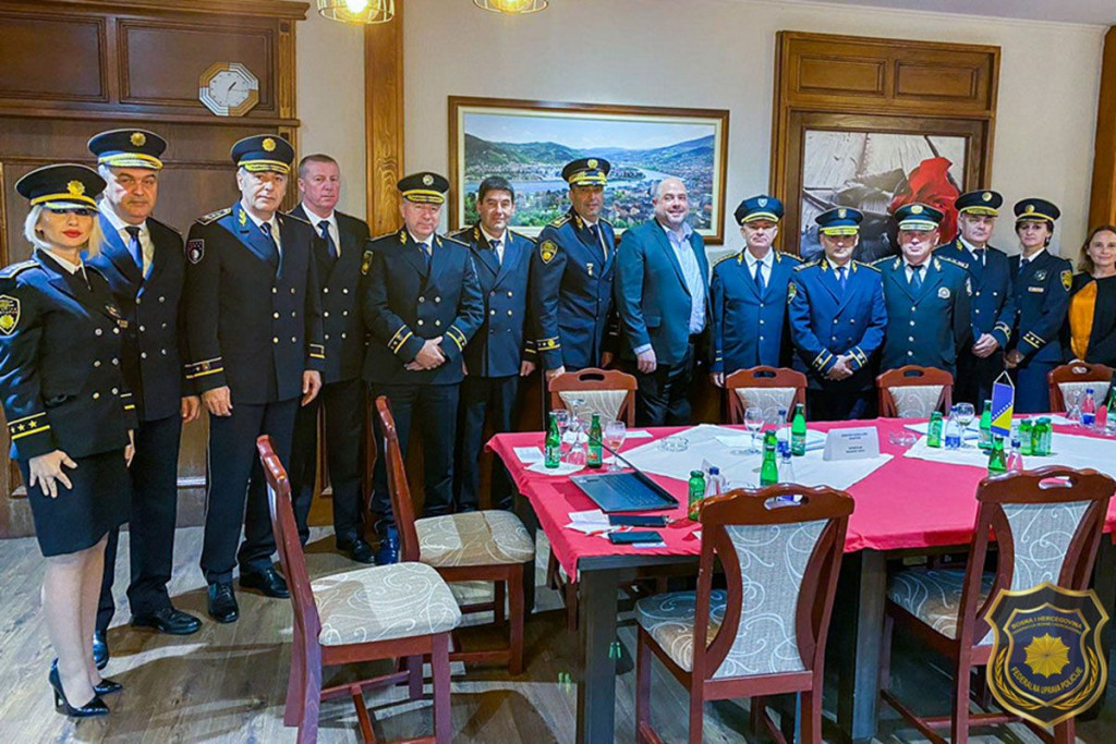 SIGURNOST U FBIH - ZADOVOLJAVAJUĆA Svi parametri u opadanju osim kršenja javnog reda i mira