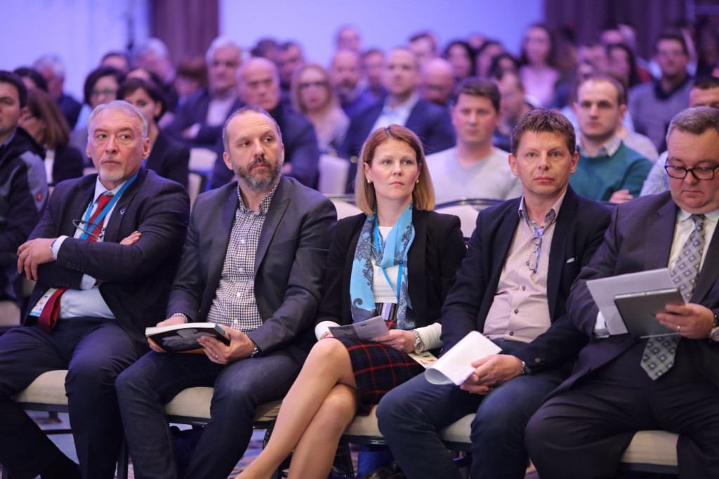 Sferine konferencije prepoznatljive u regiji i šire - donosimo intervju s Elvirom Drežnjak.