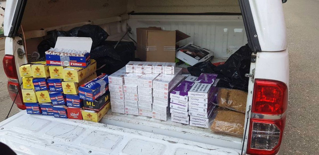 UNO BIH Zaplijenjeno oko 7500 kutija cigareta i 96 kg duhana